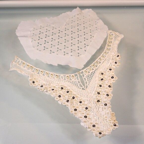 Vintage Crafting Supplies 2 Misc Pieces Of Lace And Trim - Picture 2 of 8